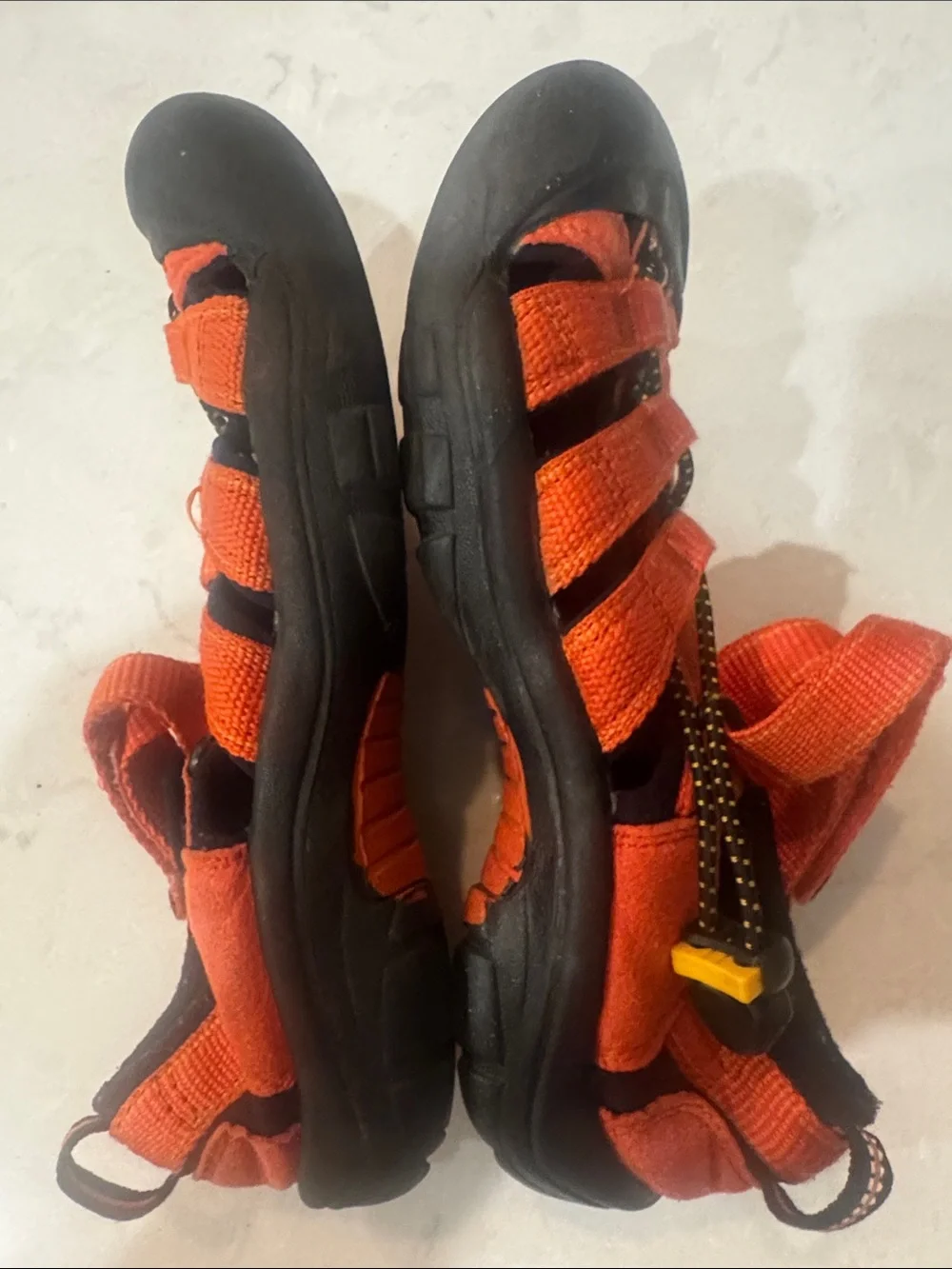Keen Kids H2 Orange and Black Closed-Toe Waterproof Shoes Kids Unisex Size 1.5